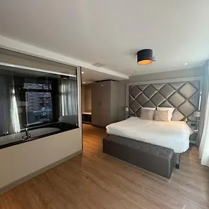 Dream Hotel